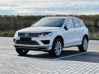 Продам свій Volkswagen Touareg FL 3.0TDI