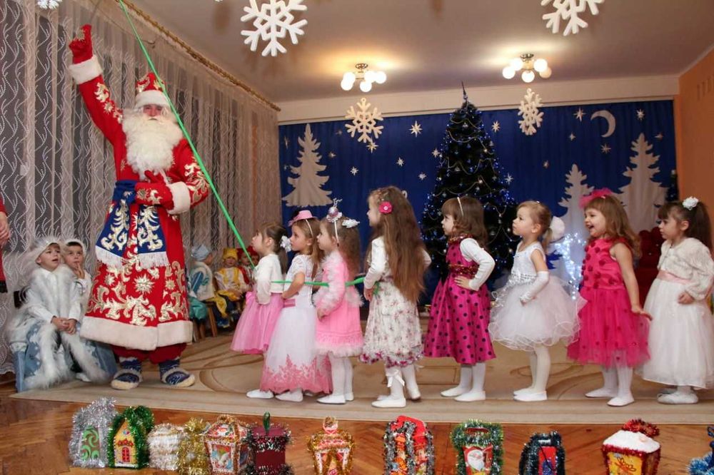 Дед Мороз! Роскошный костюм. Новогоднее шоу мыльных пузырей. Видео!