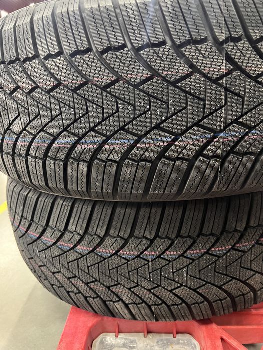 Гума r20зимова, резина id4, q4., unyx 245/50/20