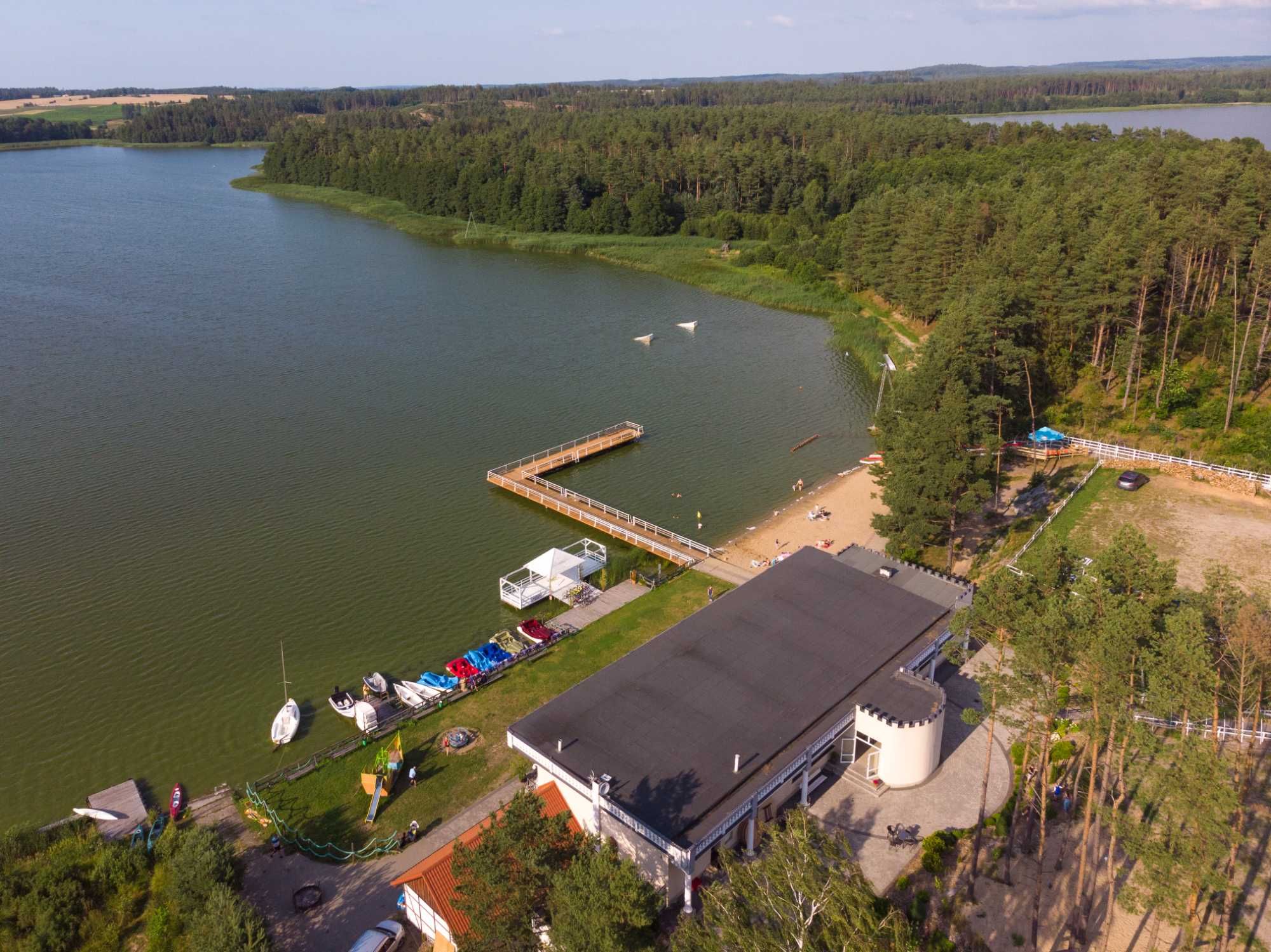 Dom Domek nad jeziorem  Na Kaszubach 10 osobowy