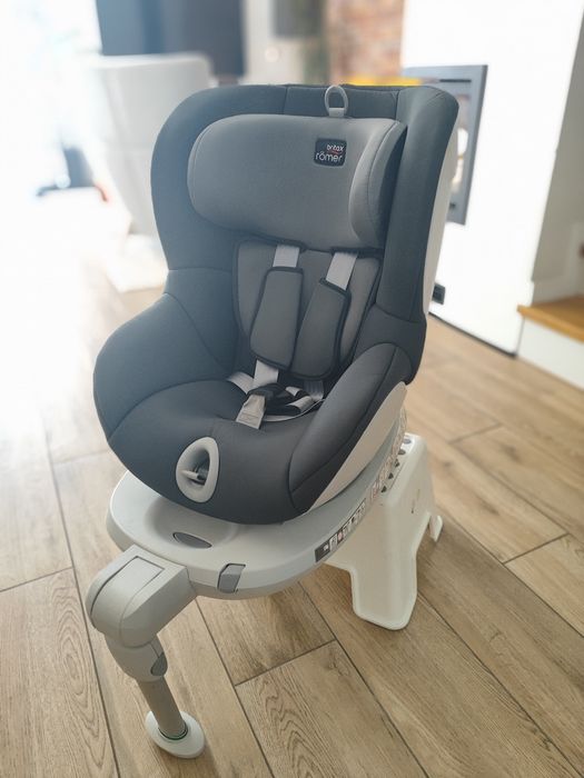 Fotelik britax romer dualfix M