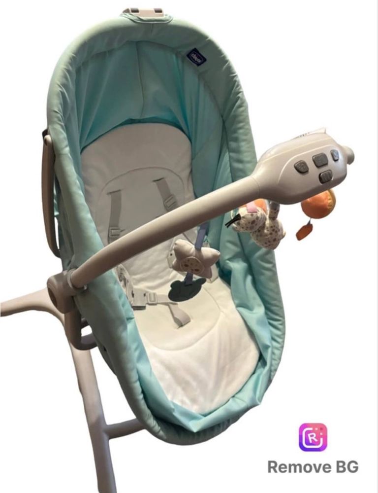 Baby niania 4 w 1 ( łóżeczko/krzesełko ) Chicco