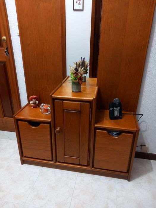 Móvel Bengaleiro de entrada