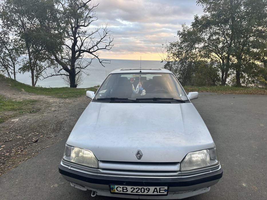 Renault 25 1985г