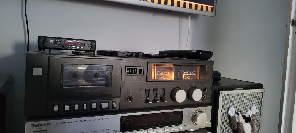 Deck technics W205
