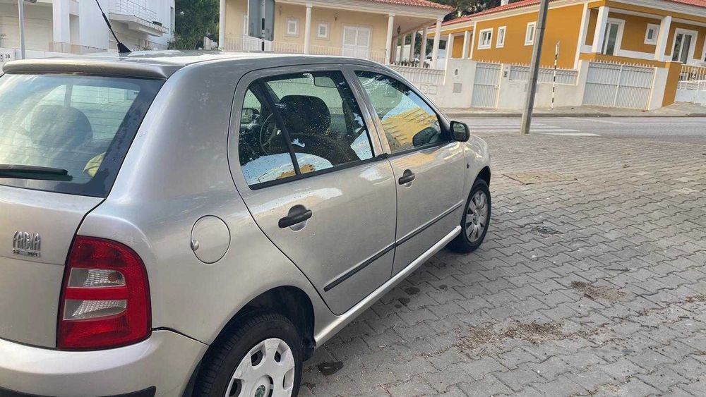 Skoda Fabia 1.2 (2003) - Impecável
