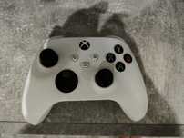 Comando xbox series carbon white