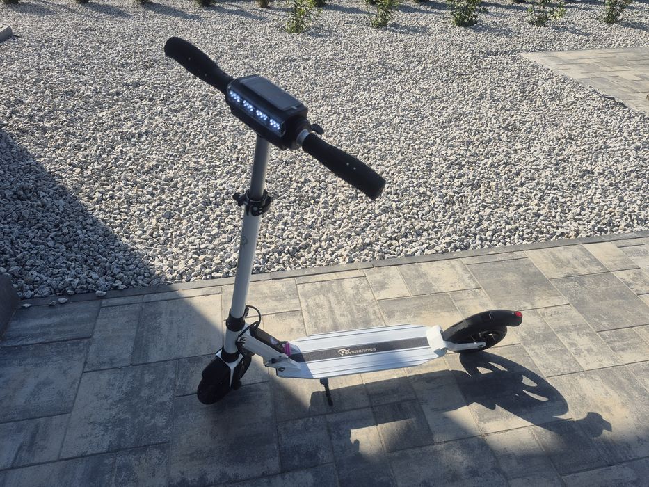 Hulajnoga Elektryczna EVERCROSS E1