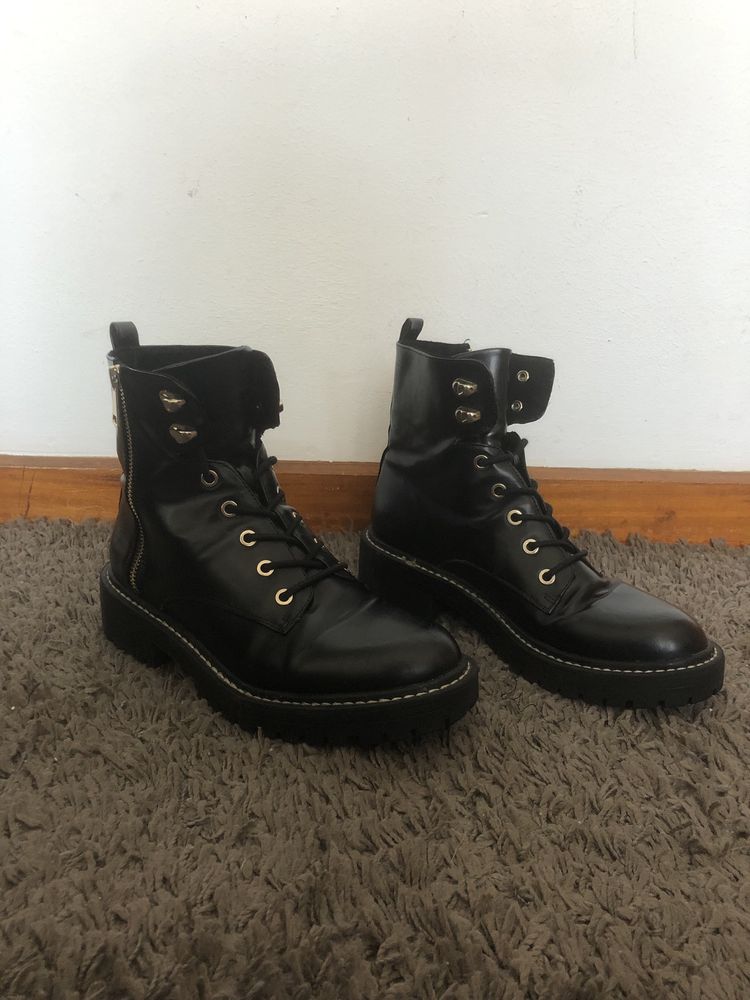 Botas estilo militar