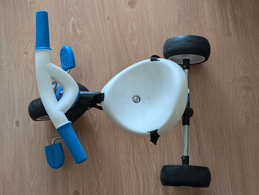 Triciclo criança