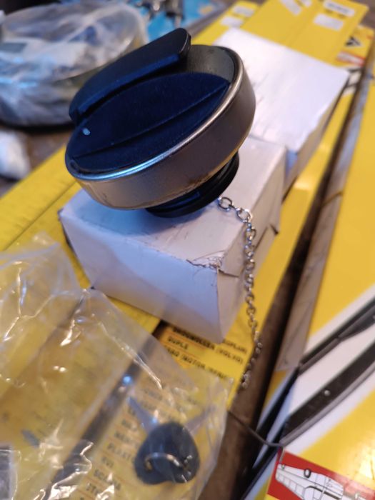 Кришка з ключами на бак Tir 80mm універс DAF, MAN, VOLVO, MERCEDES