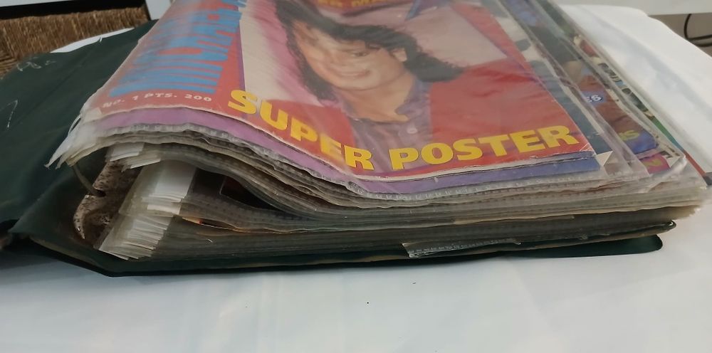 Coleção de Posters e capas tudo do Michael Jackson