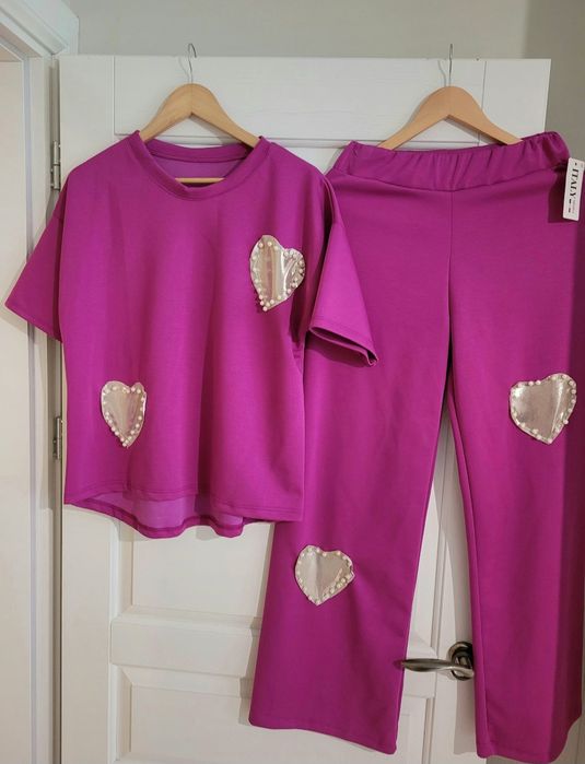 Komplet garnitur fuksja