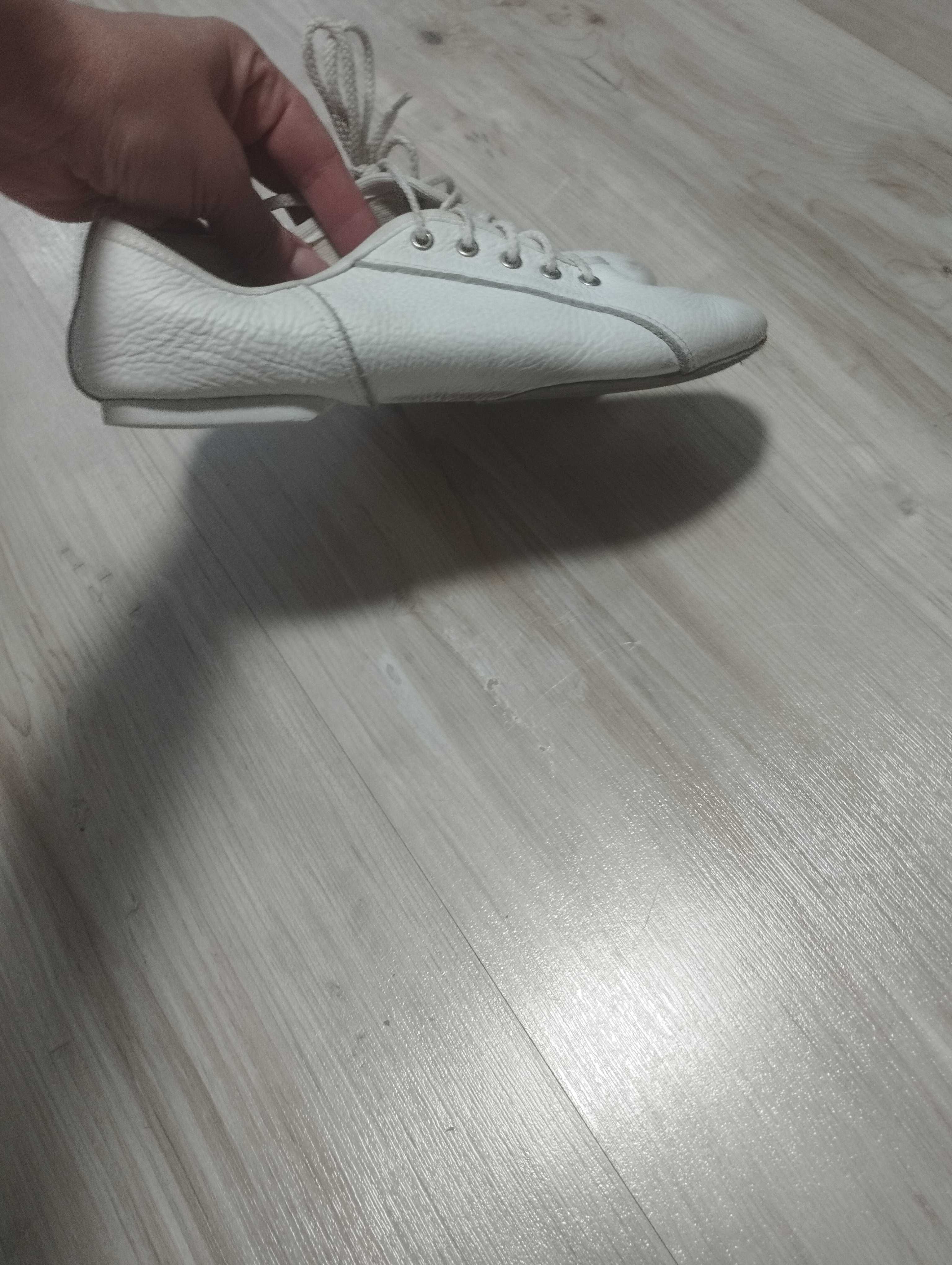 Buty do tańca jazzówki dla dziewczynki