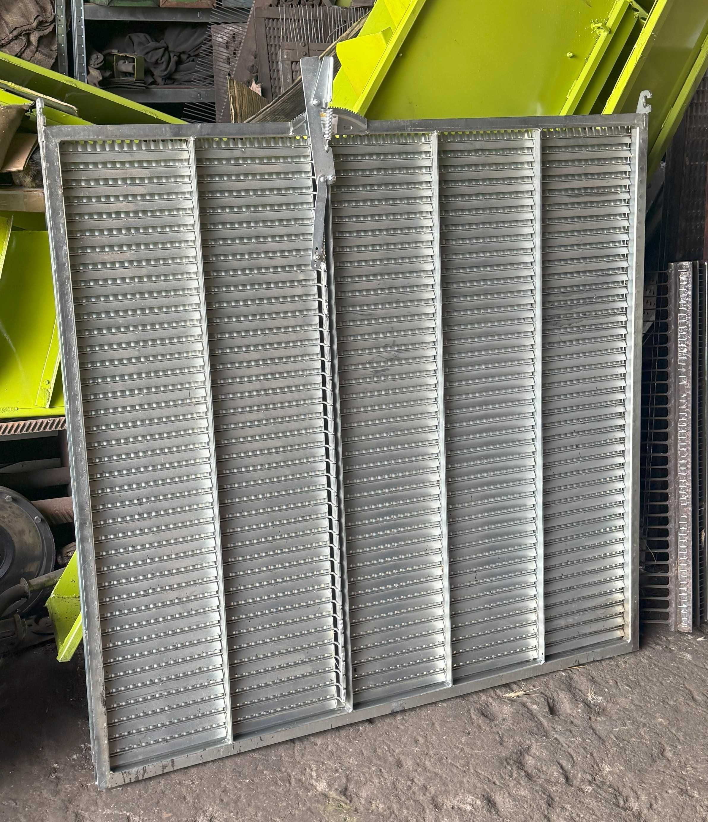 Sito żaluzja dolne 124 x 122 cm JAK NOWE New Holland 1500,1550  inne