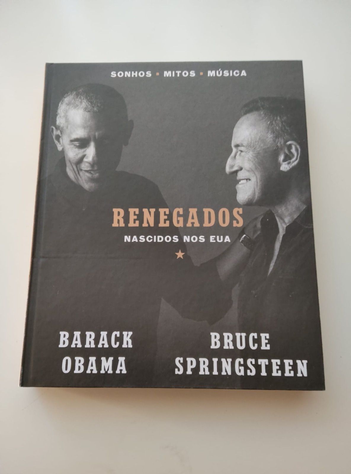 Livro 'Renegados-Nascidos nos EUA', Barack Obama e Bruce Springsteen