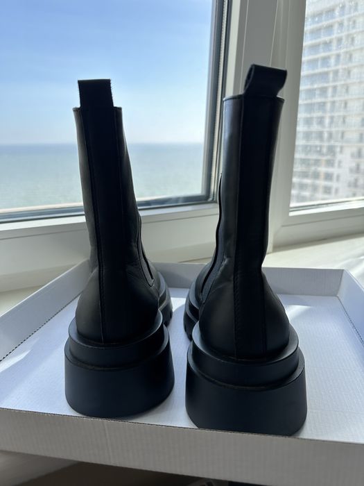 Жіночі ботільони Bottillon, 39 розмір, майже нові