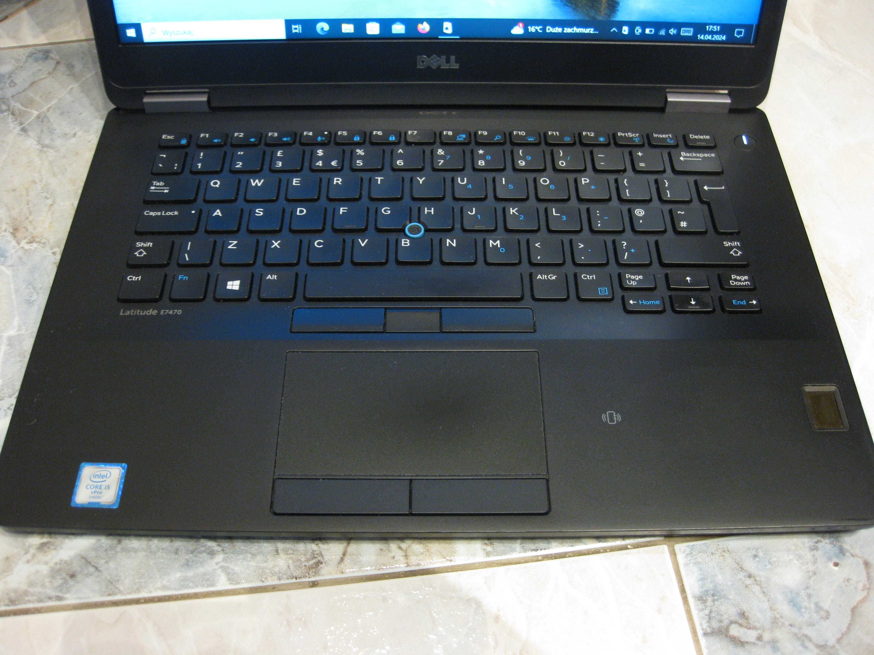 DELL Latitude E 7470 i5 8G Ram ,256G nowy Ssd ,nowa bateria !