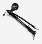 Pompka do amortyzatora rowerowego decathlon 940 btwin 300PSI