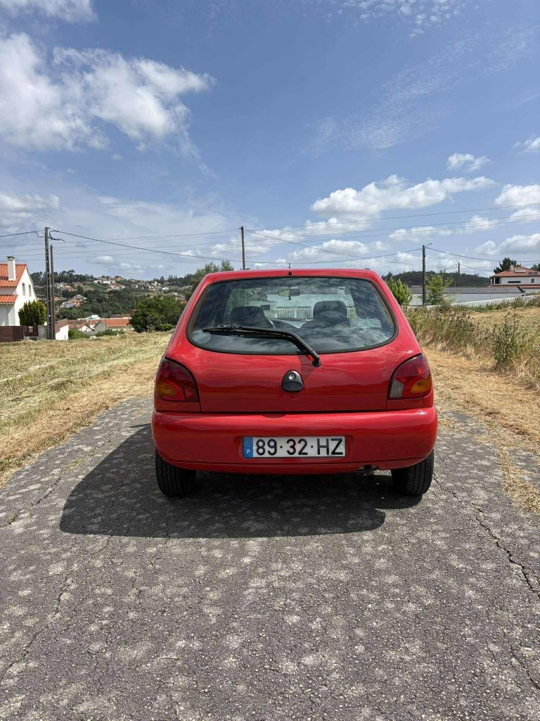 Ford Fiesta Gasolina impecável