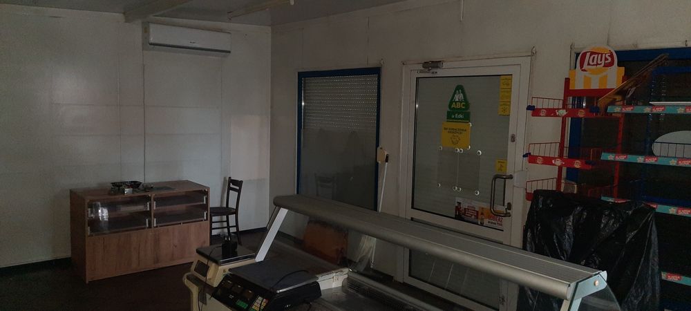 Sprzedam Pawilon na działce 3 ary