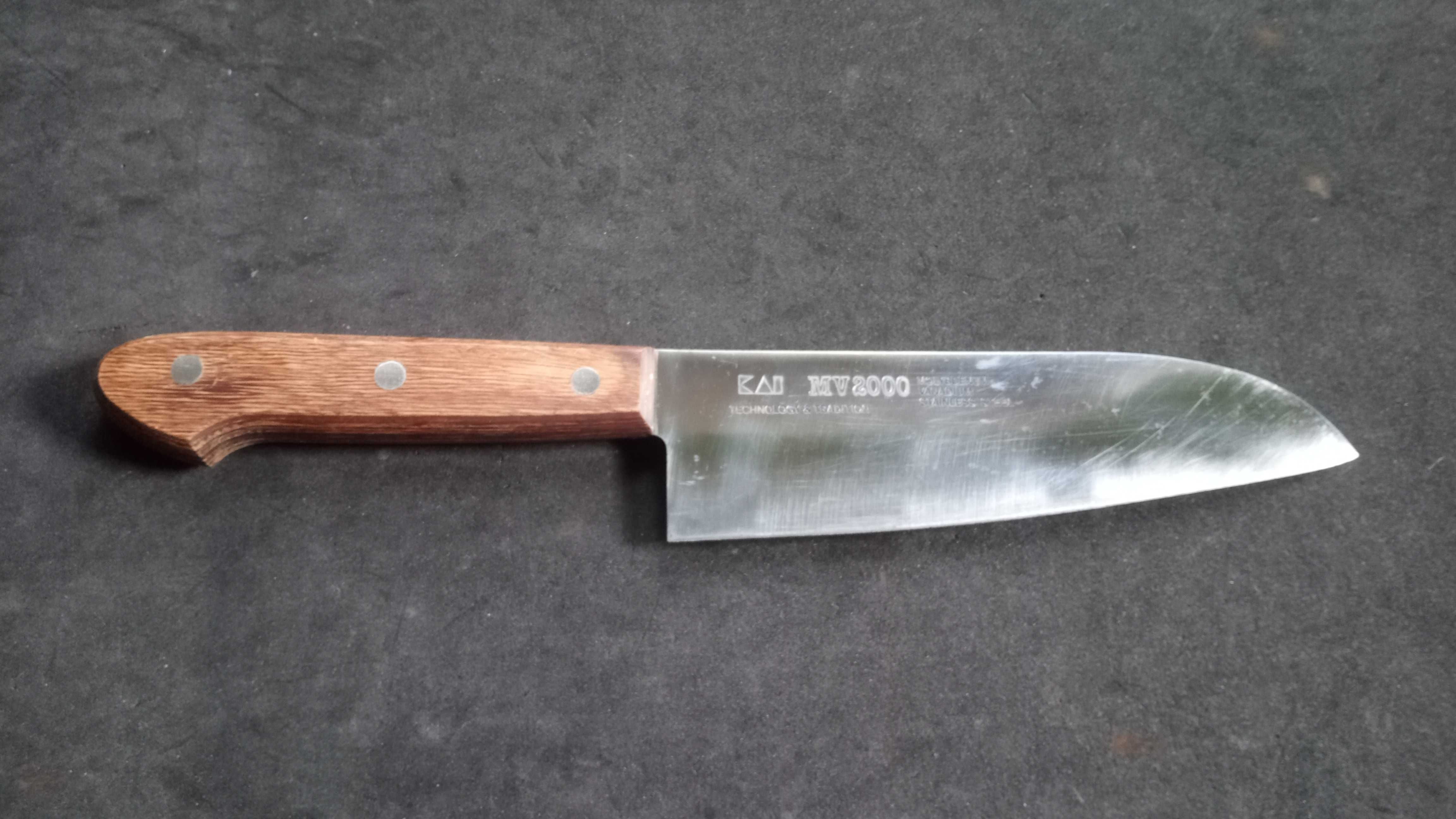 Nóż japoński KAI MV 2000 santoku