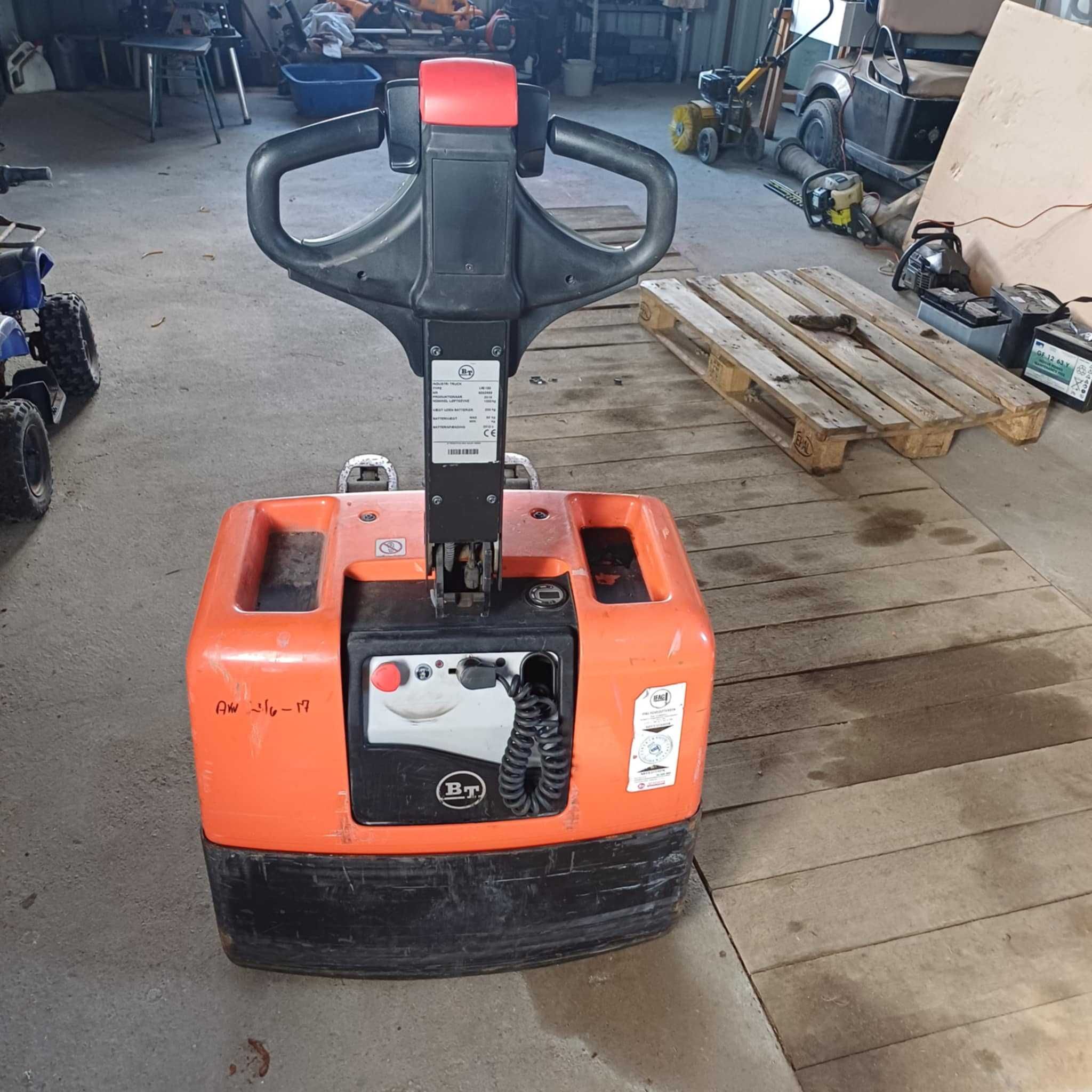 Wózek Paletowy Paleciak Elektryczny Toyota BT LWE 130