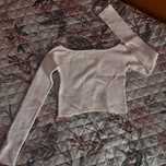 top branco de manga comprida