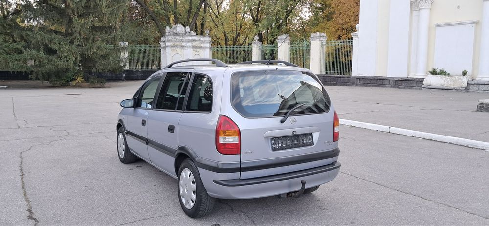 Opel Zafira 2005