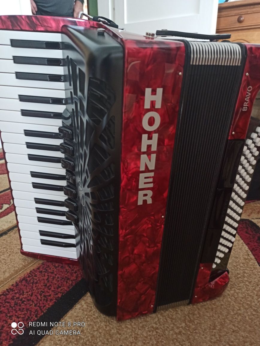 Akordeon Hohner bravo iii 80