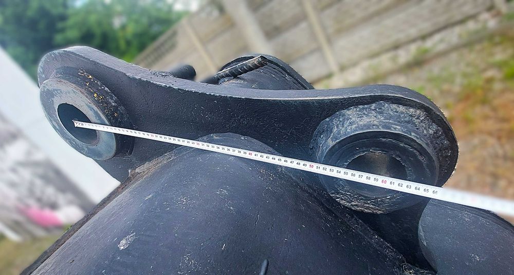 Łyżka koparkowa zębata CAT 345- solidna 110 cm
