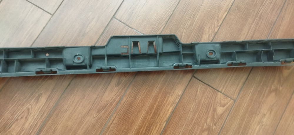 Крепление заднего бампера оригинал