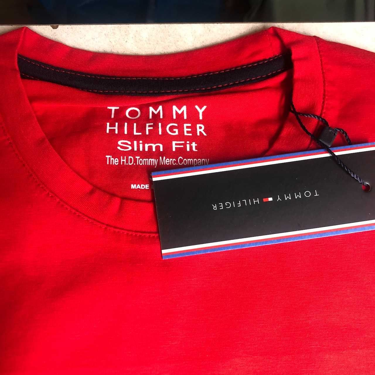 T-shirt Tommy Hilfiger kolor czerwony Rozmiar S