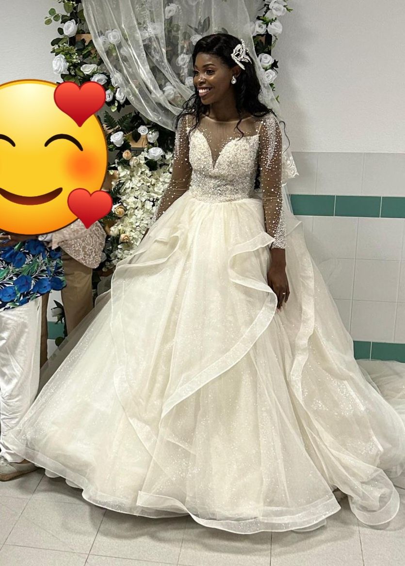 Vestido de noiva com a saia
