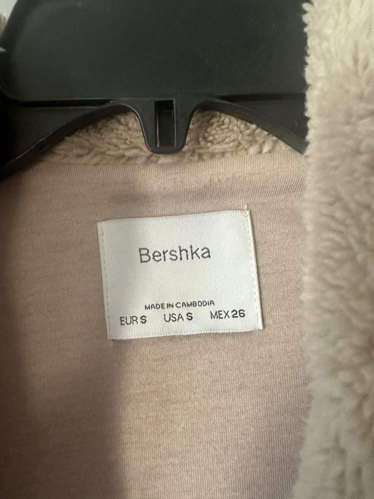 Bluza kurtka teddy Bershka rozmiar S