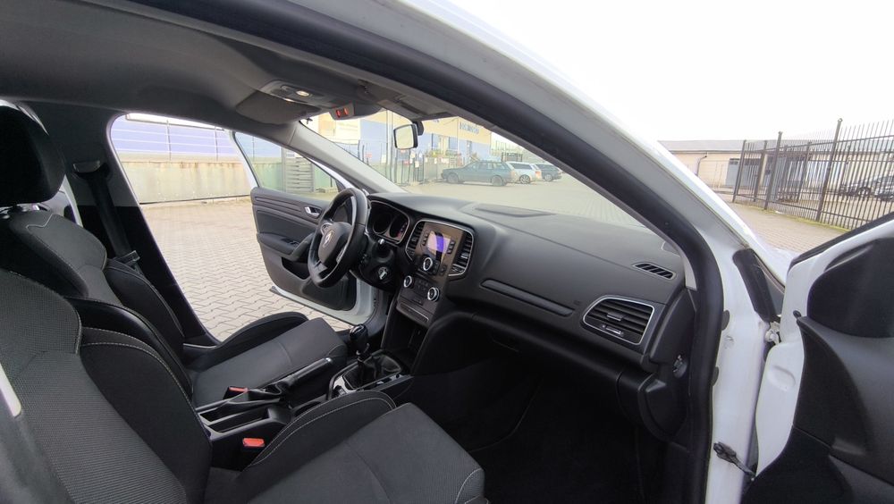 RENAULT MEGANE 1.6 Benzyna 115Km Salon Polska 2017Rok Zadbana