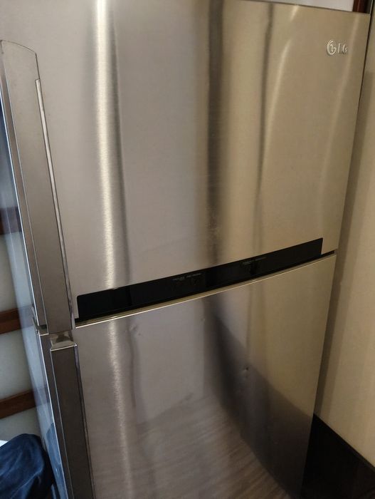 Lodówka L G Uszkodzona