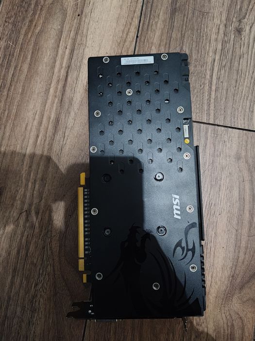 Karta graficzna MSI uszkodzona 8 GB R9 390 gaming