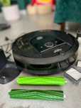 iRobot Roomba i7