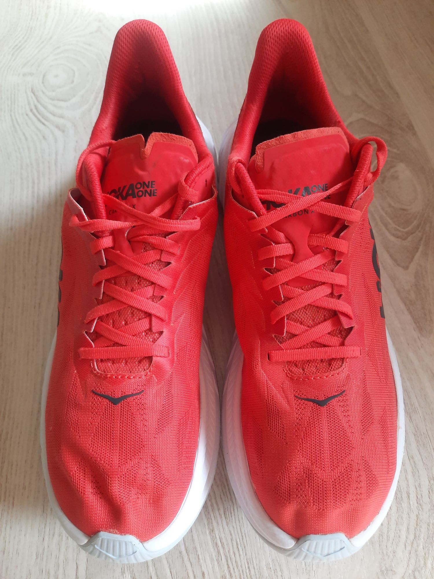 Кроссовки Hoka one one carbon x2 по стельке  28.5см р.44