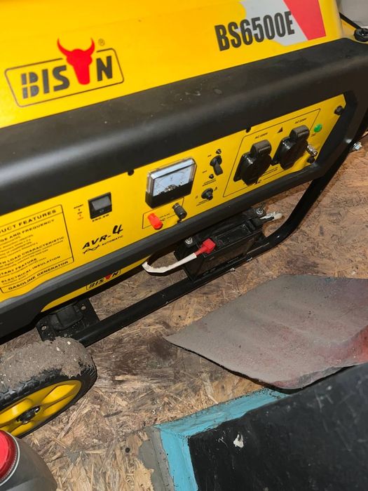 Генератор BISON BS6500E