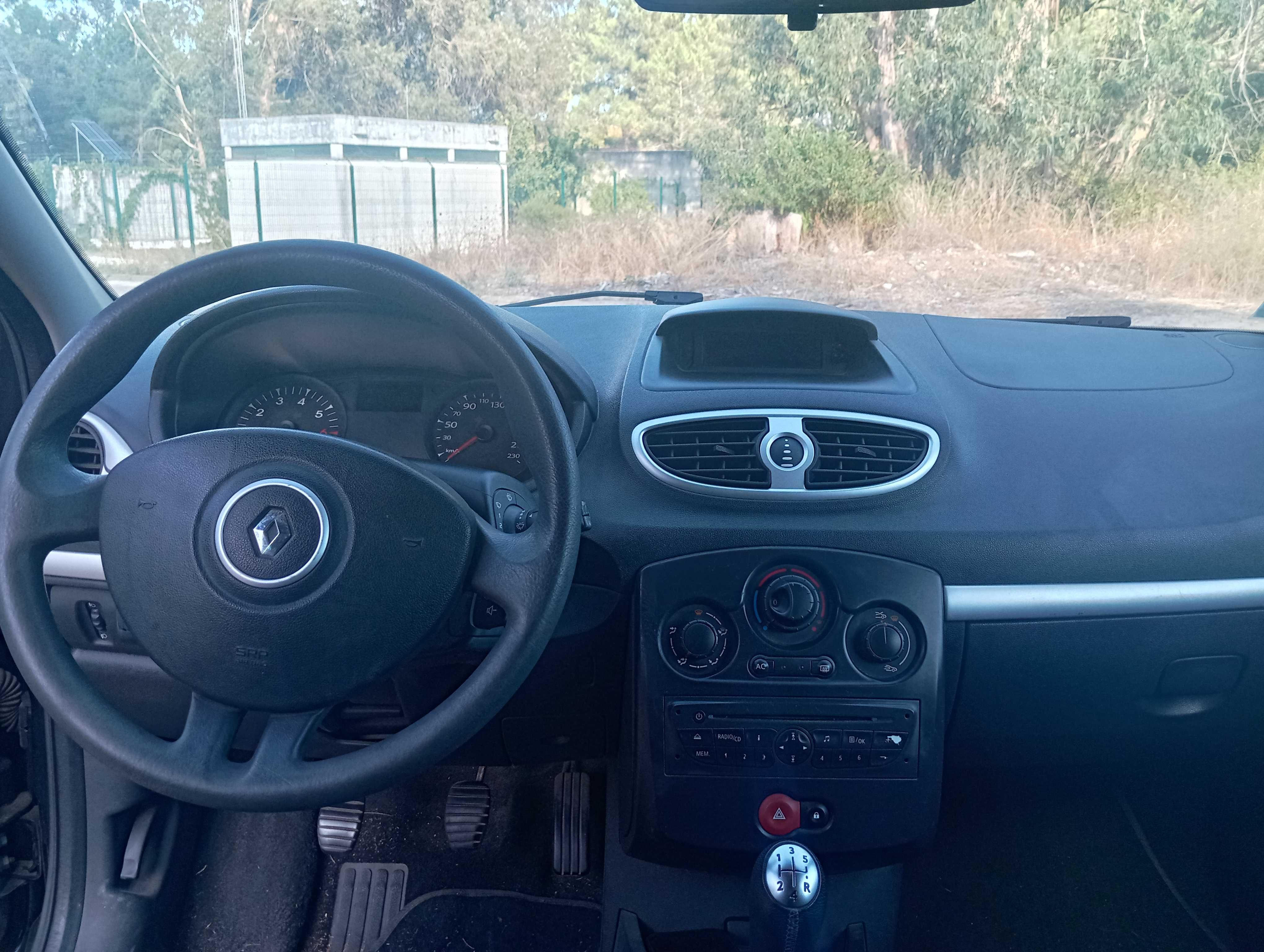 Renault Clio III 1.2