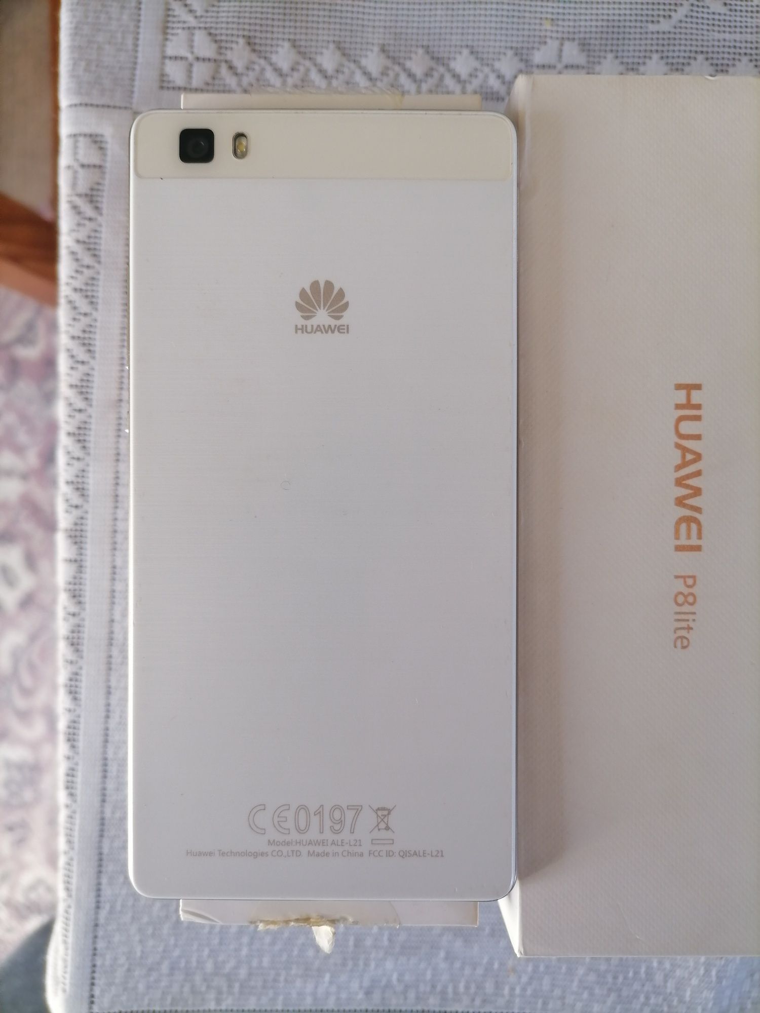 Vendo Huawei p8 lite como novo na caixa original