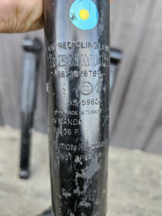 Амортизатор Трафік пружина Віваро Амортизатори Прімастар стойки Трафик