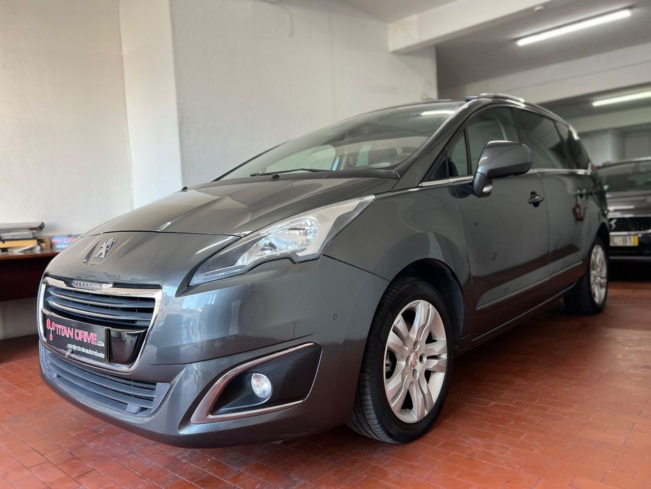 Peugeot 5008 1.6 BlueHDi Allure J17