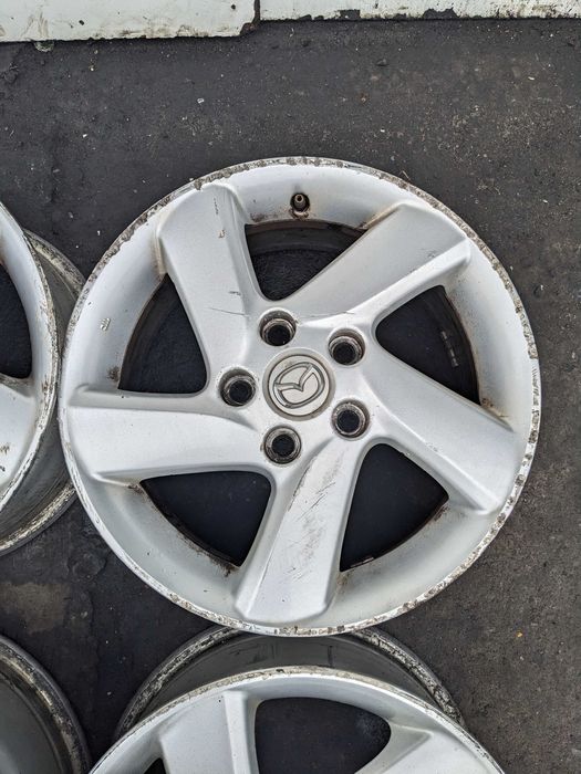Felgi Aluminiowe Alu Alufelgi 5x114.3  16' 7J ET 53 Mazda