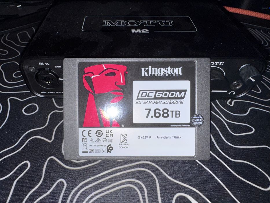 ssd Kingston 7,68 tb / ссд на 7,68 тб серверний