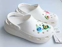 J5(37-38) Клоги на платформі Crocs Cutie Оригінал Джибітси в комплекті