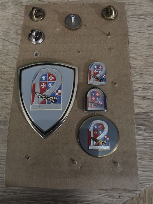 12 Baza Lotnicza Mirosławiec odznaka i miniaturki