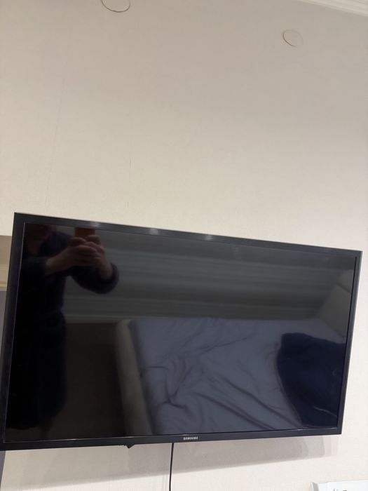 Samsung Телефізор модель ue32j5200ak